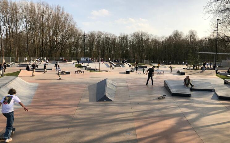 Blaarmeersen Skate - street plaza