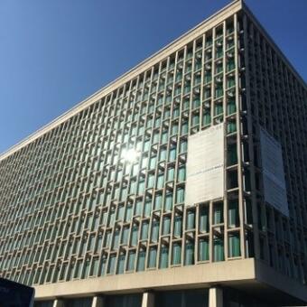 Gebouw van de Dienst Vreemdelingenzaken in Brussel