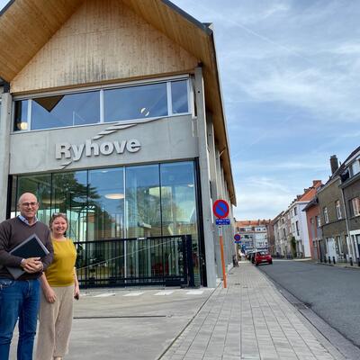 Maatwerkbedrijf Ryhove breidde haar site uit op hun oude terrein in het centrum van Gent