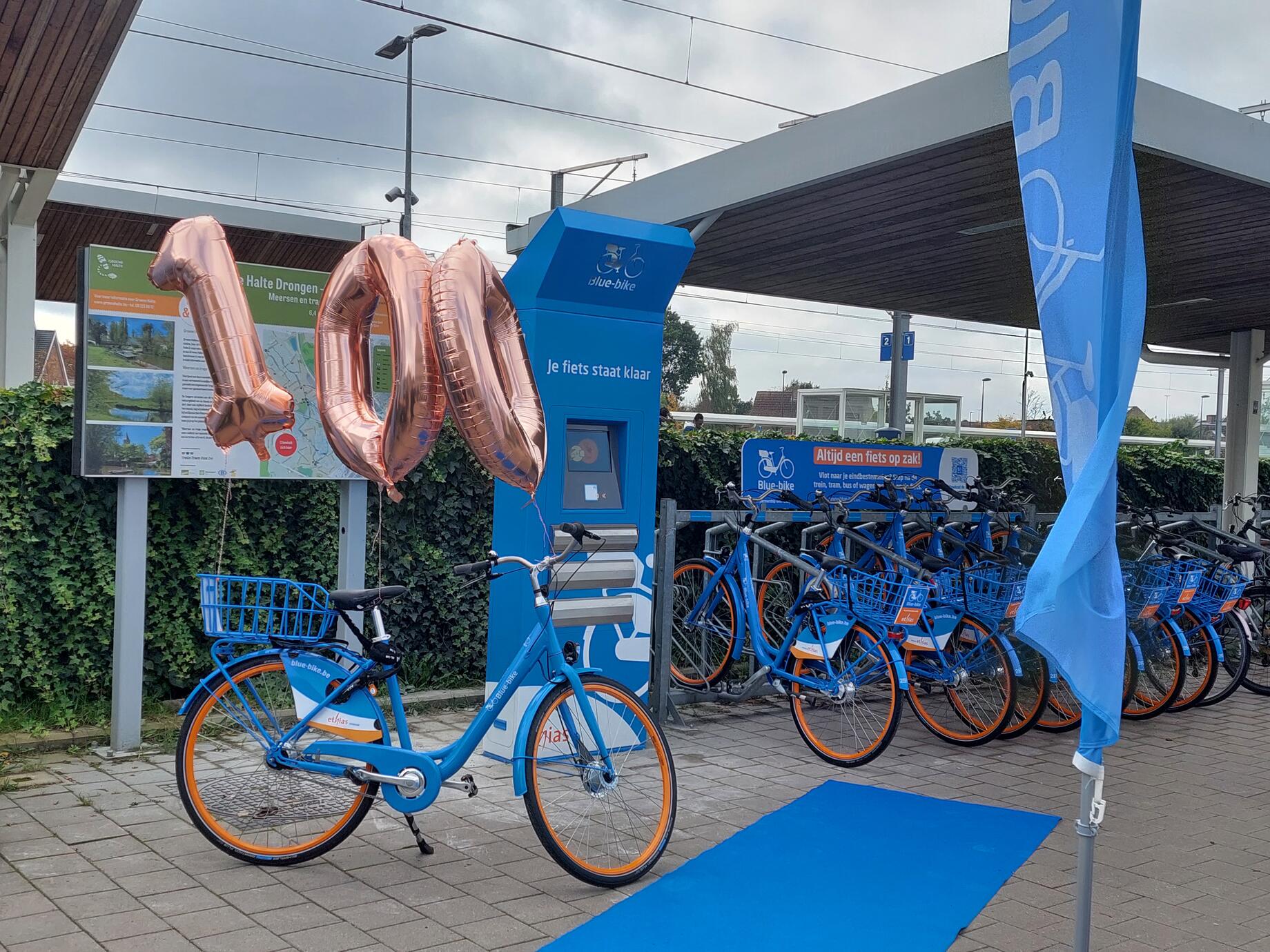 blue bike locatie Drongen