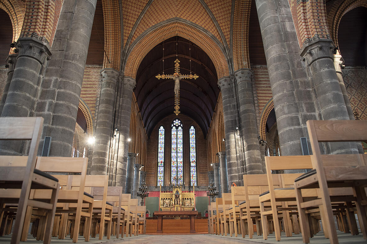 Sint-Jozefkerk: interieur