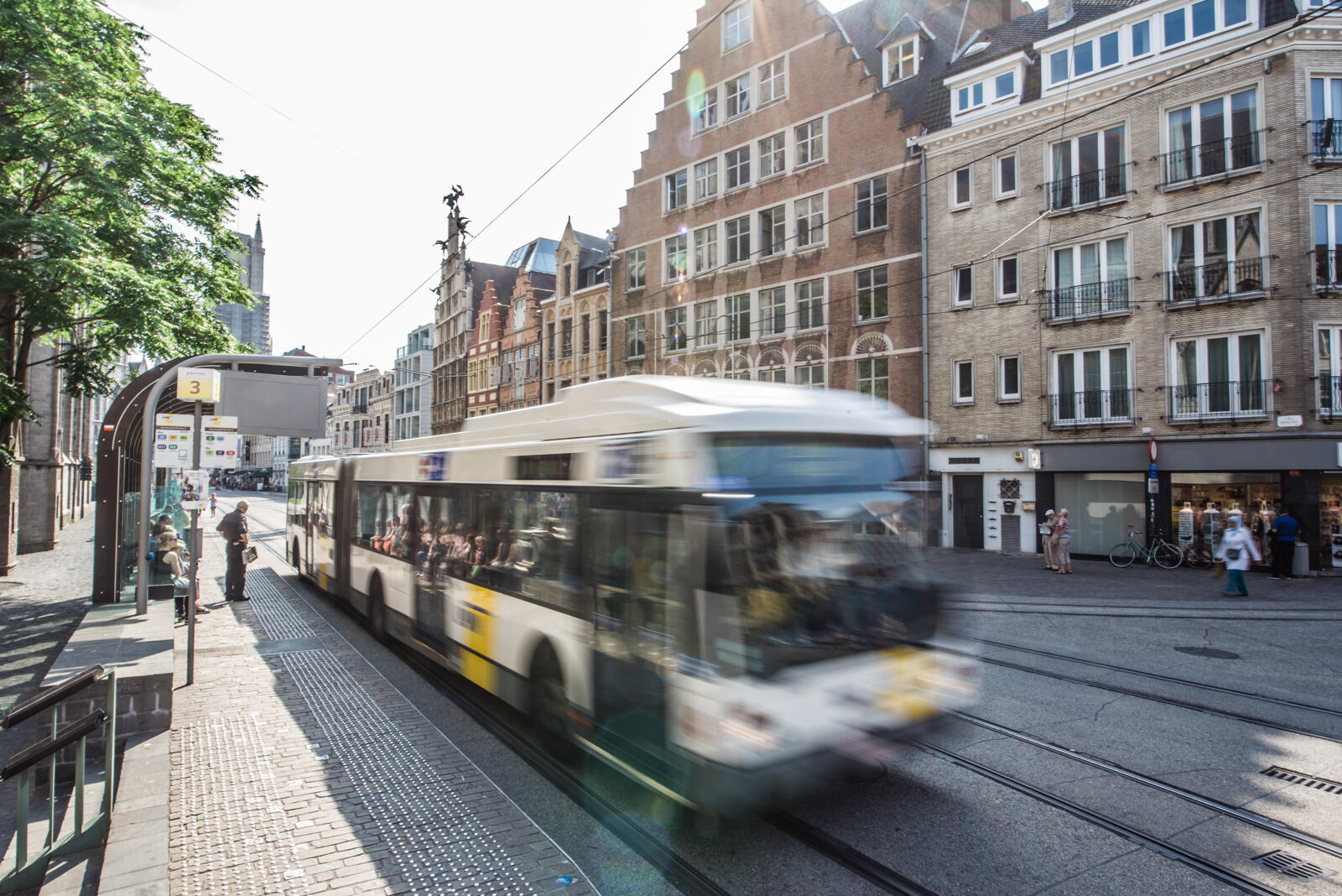 De lijn bus