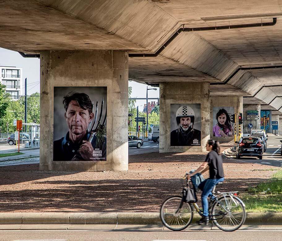 Campagne bruggenbouwers op de pijlers